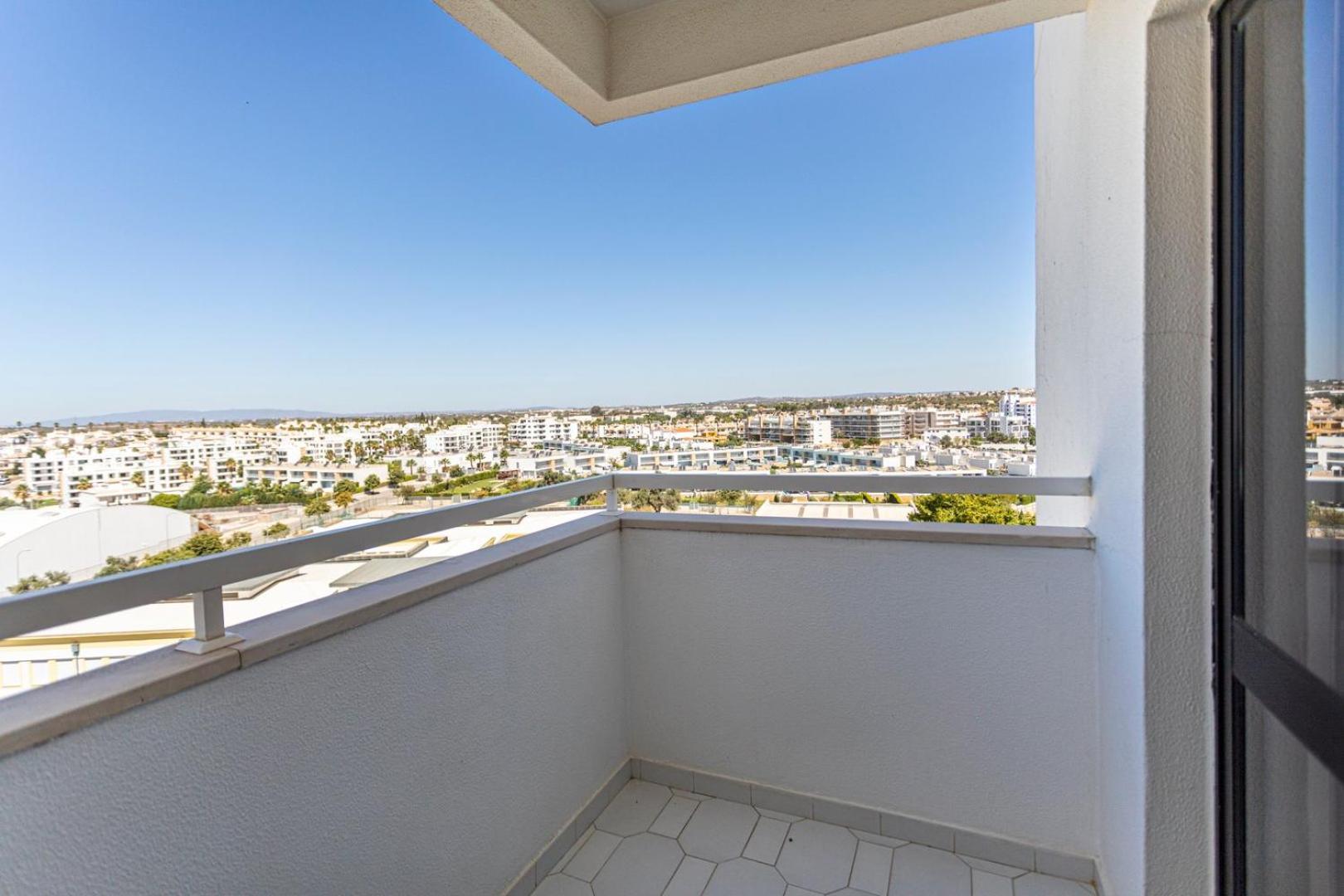 The Albufeira Concierge - Pool & Sunset Balconies Apartman Kültér fotó