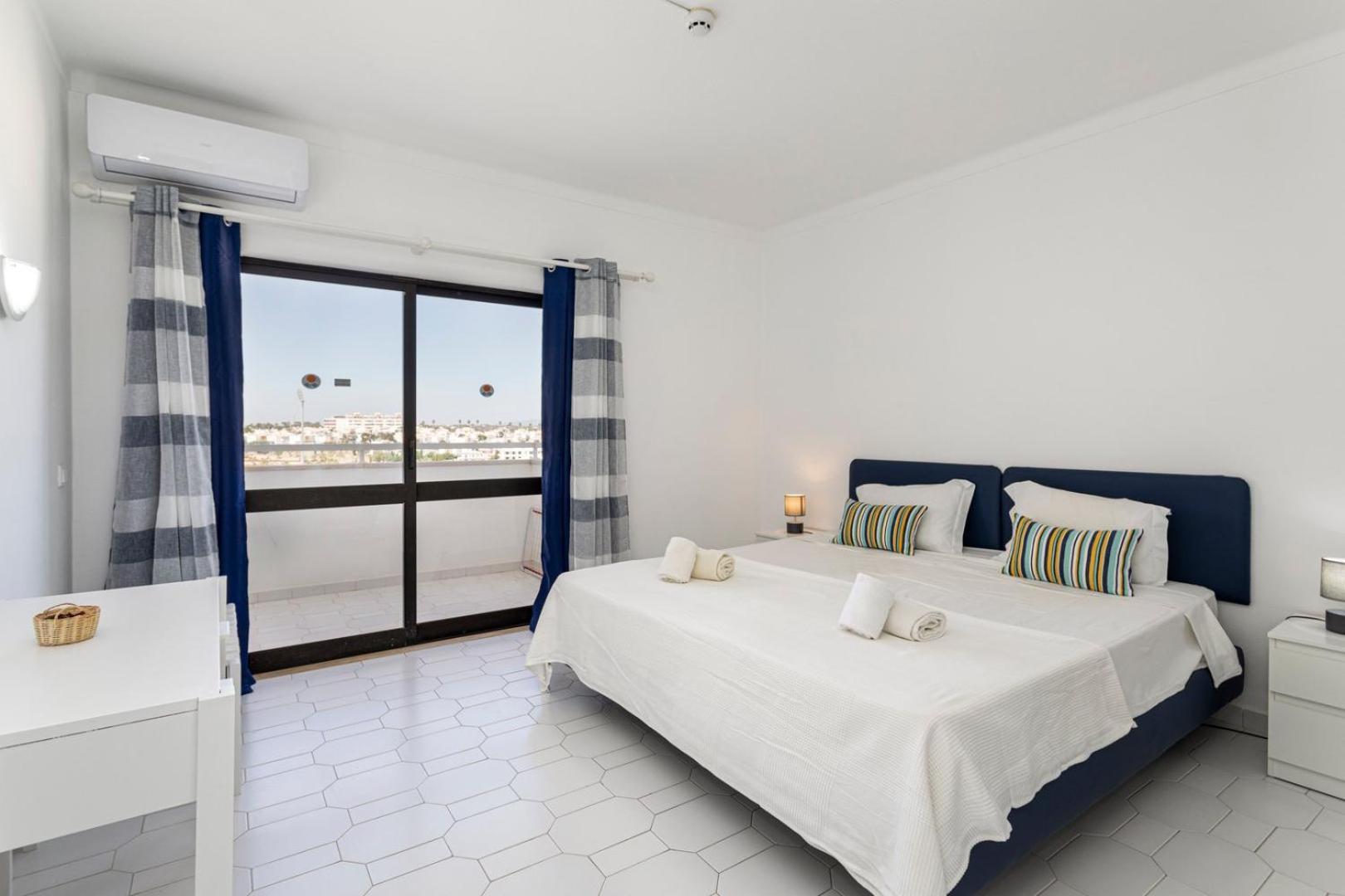 The Albufeira Concierge - Pool & Sunset Balconies Apartman Kültér fotó