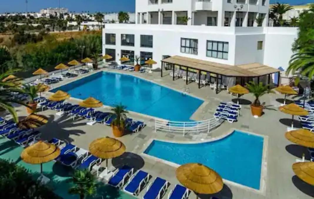 The Albufeira Concierge - Pool & Sunset Balconies Apartman Kültér fotó